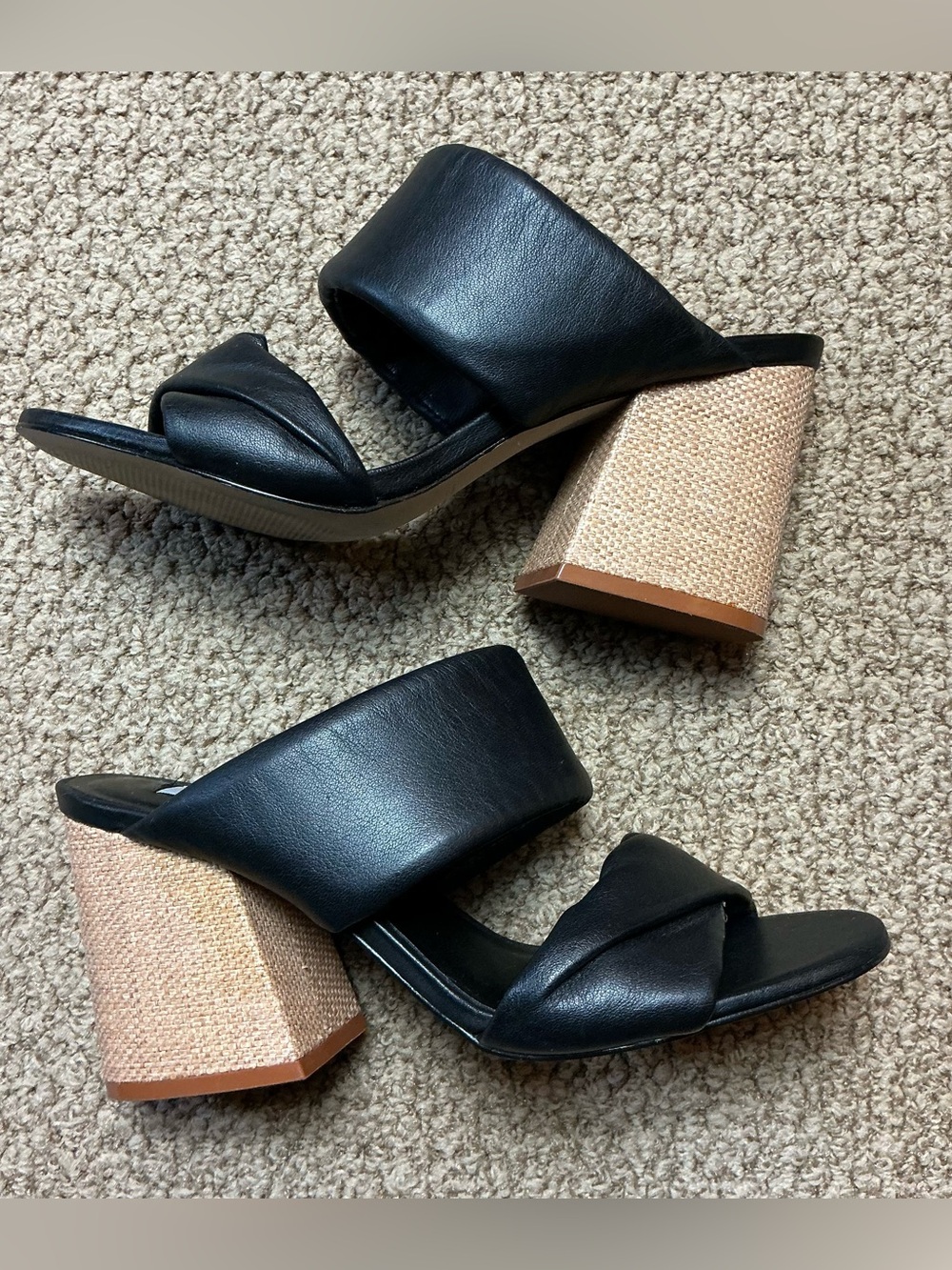 Steve Madden Masterful black leather block heel sandal slip on size 8